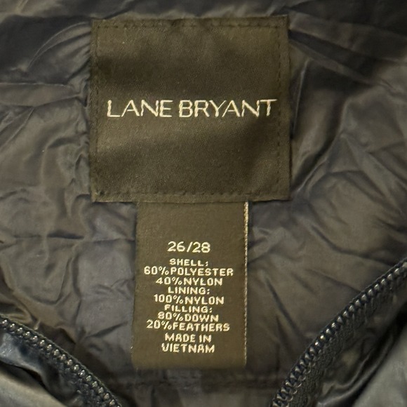 Lane Bryant Women's Down Puffer Jacket Size 26/28 Hooded Black Quilted Coat - Picture 7 of 8
